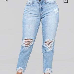 Fashion Nova boyfriend jeans